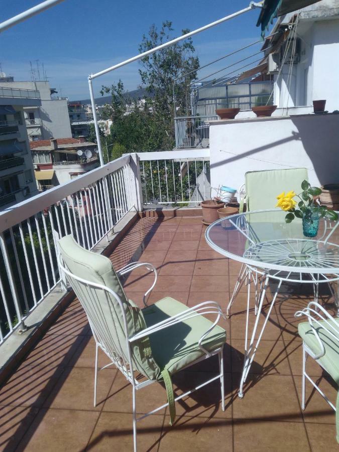 Апартаменти Cozy Penthouse Next To Metro Station Салоніки Екстер'єр фото