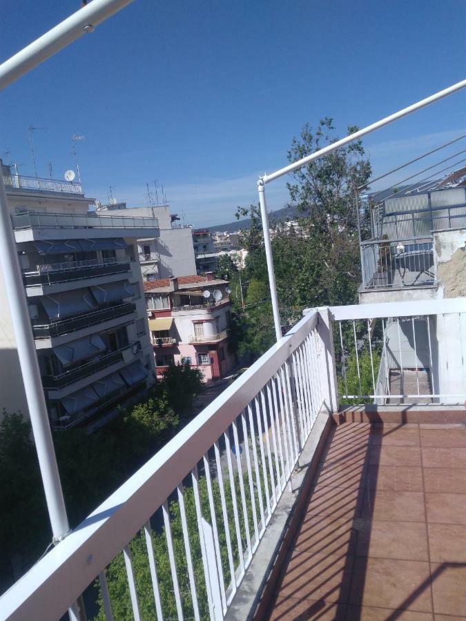 Апартаменти Cozy Penthouse Next To Metro Station Салоніки Екстер'єр фото